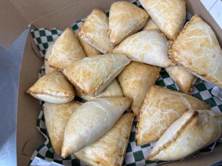 mini chicken pie